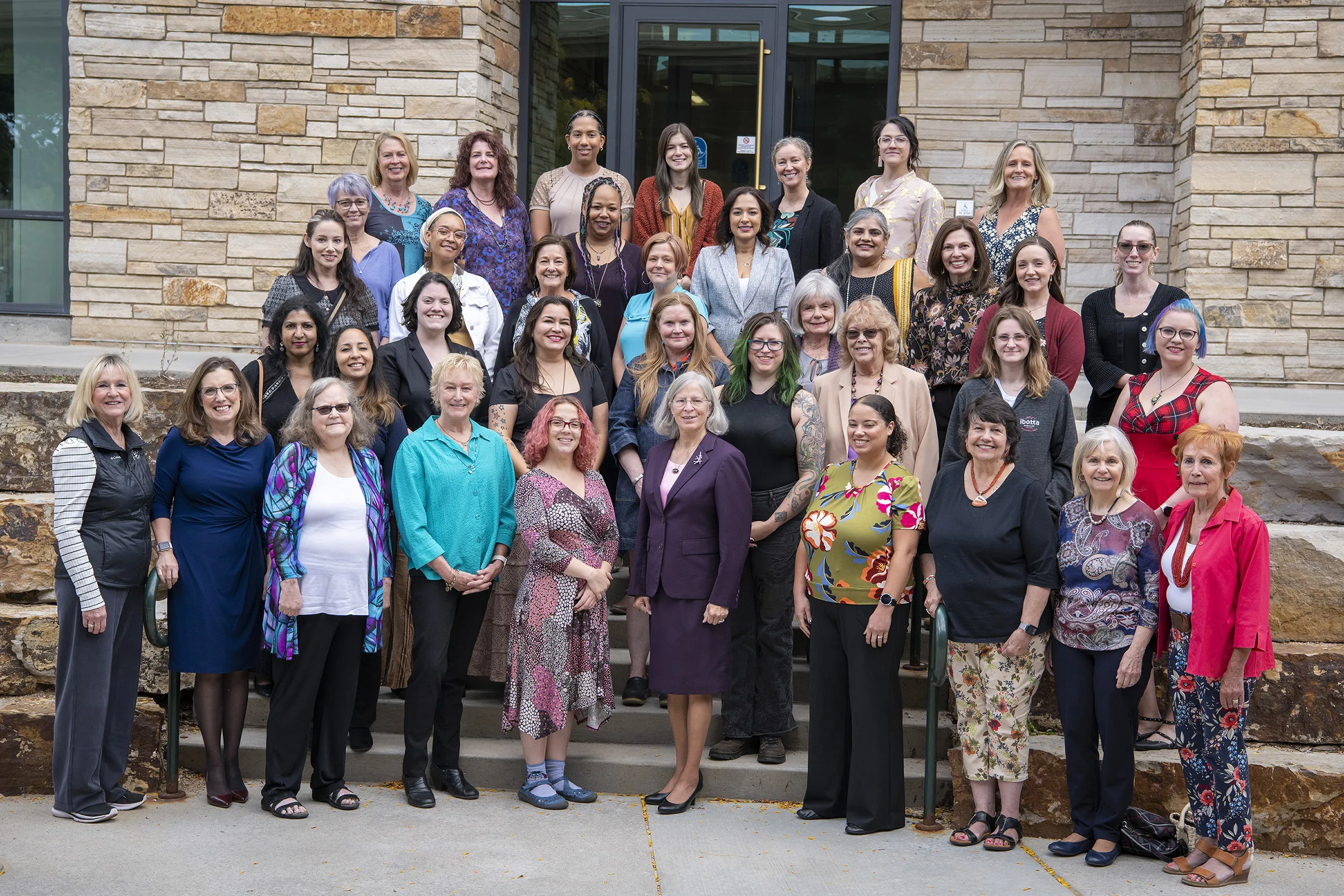 KPWE group photo of scholars, mentors, and board members.